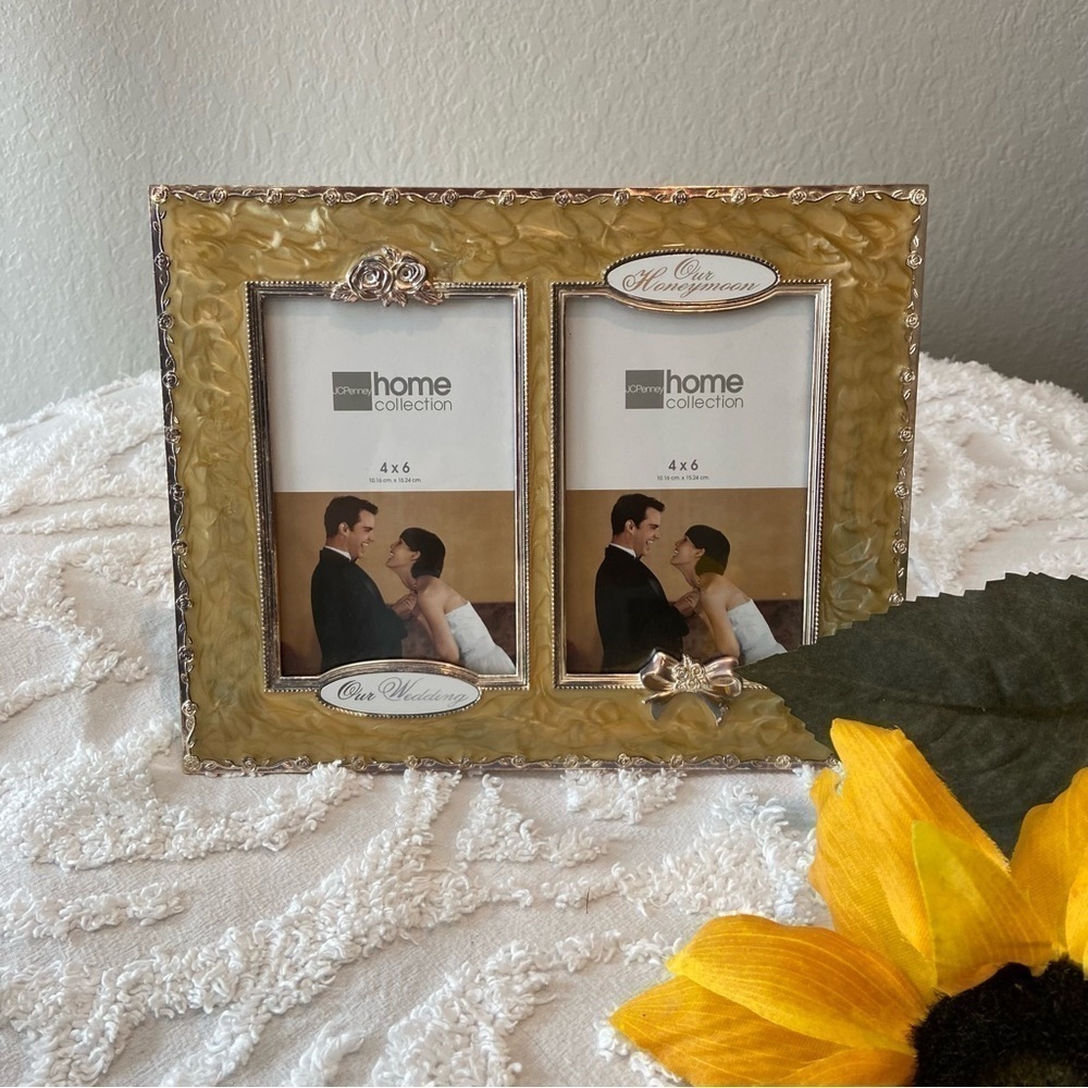 JC PENNEY Home Collection Wedding Honeymoon Frame Moments Memories Elegant